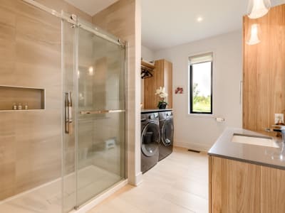 Luxury estate at 318 Rue Narbonne, Sainte-Julie, QC — photo 15