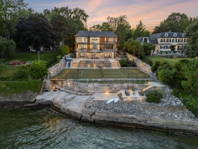 Luxury estate at 140 Secord Lane, Burlington, ON — photo 5