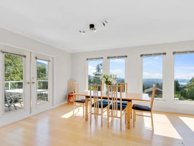 Luxury estate at 530 Craigmohr Drive, West Vancouver, BC — photo 5