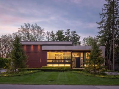 Luxury estate at 865 Glenwood Avenue, Burlington, ON — photo 1