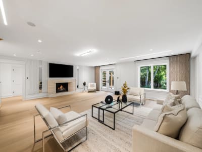 Luxury estate at 3168 Lakeshore Road West, Oakville, ON — photo 15