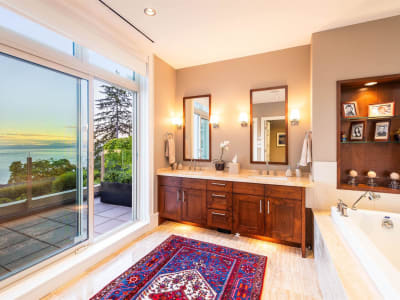Luxury estate at 2535 Garden Court, West Vancouver, BC — photo 11