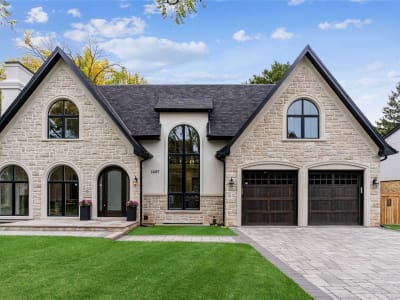 Luxury estate at 1497 Durham Street, Oakville — photo 1