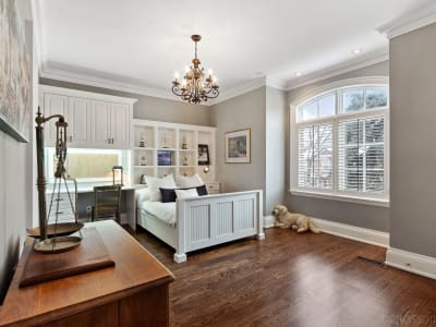 Luxury estate at 21 De Vere Gardens, Toronto, ON — photo 24