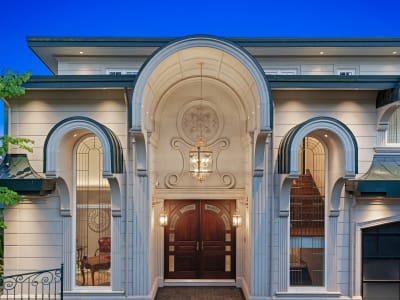 Luxury estate at 2540 Mathers Avenue, West Vancouver, BC — photo 2