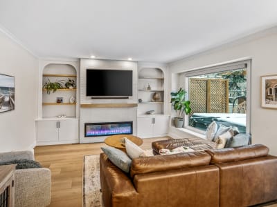 Luxury estate at 76 Stradbrooke Way Southwest, Calgary, AB — photo 17