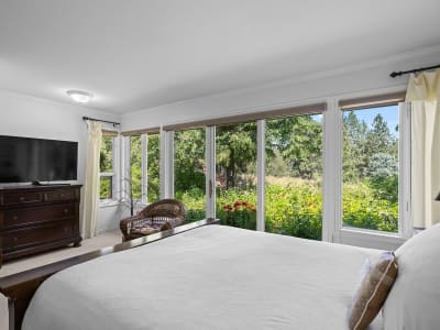 Luxury estate at 3889 Gallaghers Grange, Kelowna, BC — photo 16