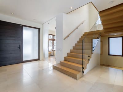Luxury estate at 215 Forest Hill Road, Toronto — photo 2