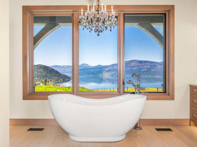 Luxury estate at 8399 Bench Row Road, Vernon, BC — photo 14