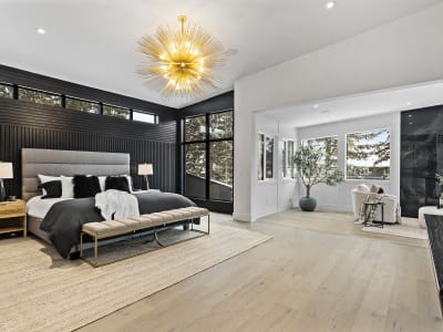 Luxury estate at 1016 Beverley Boulevard Southwest, Calgary, AB — photo 15