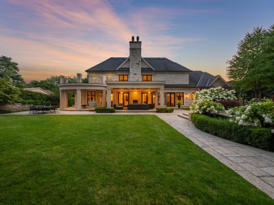 Luxury estate at Burlington, ON — photo 100
