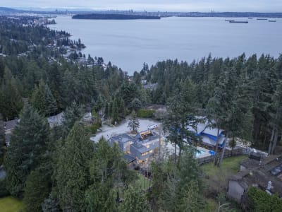 Luxury estate at 3722 Southridge Place, West Vancouver, BC — photo 5