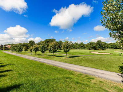 Luxury estate at 318 Rue Narbonne, Sainte-Julie, QC — photo 40