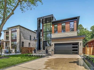 Luxury estate at 1433 Myron Drive, Mississauga — photo 2