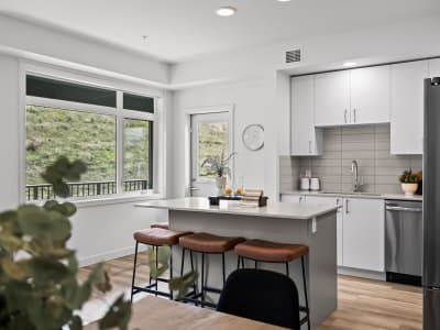 Luxury estate at 1057 Frost Road #118, Kelowna, BC — photo 1