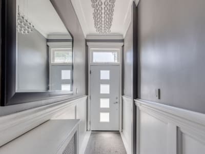 Luxury estate at 10 Follis Avenue, Toronto, ON — photo 3
