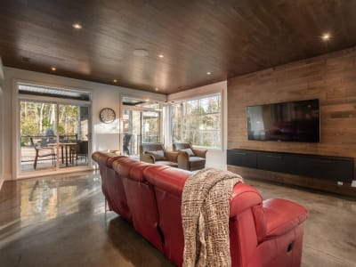 Luxury estate at 7405 Chemin de Saint-Jean, La Prairie, QC — photo 13