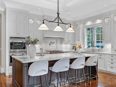 Luxury estate at 190 Donnelly Drive, Mississauga, ON — photo 12