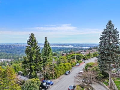 Luxury estate at 478 Craigmohr Drive, West Vancouver, BC — photo 6