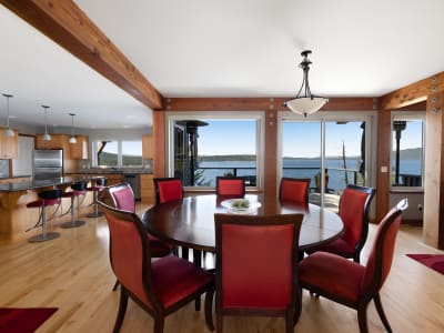 Luxury estate at 9987 Welcome Wynd, Halfmoon Bay, BC — photo 12