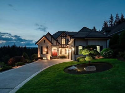 Luxury estate at 136 Deerview Lane, Anmore, BC — photo 2