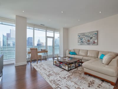 Luxury estate at 4406 80 John Street, Toronto — photo 5