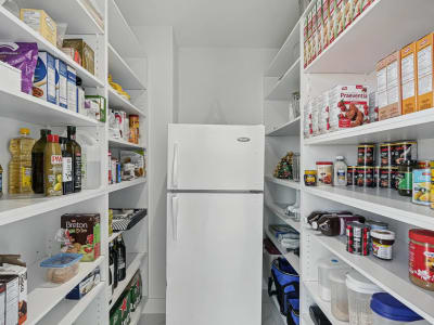 Luxury estate at 1400 Av. des Draveurs #1005, Trois-Rivieres, QC — photo 21
