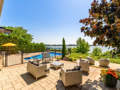 Luxury estate at 2141 Rue des Roses, Carignan, QC — photo 31