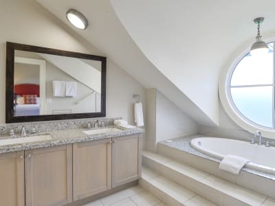Luxury estate at 1869 Muskoka Road 118 West unit g103, Bracebridge, ON — photo 10