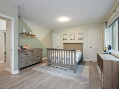 Luxury estate at 381 Queen Street South, Hamilton, ON — photo 17