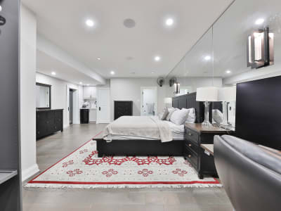 Luxury estate at 5047 Lakeshore Road, Burlington, ON — photo 26