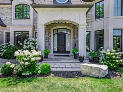 Luxury estate at 714 Atoka Drive, Mississauga, ON — photo 5