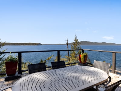 Luxury estate at 9987 Welcome Wynd, Halfmoon Bay, BC — photo 17