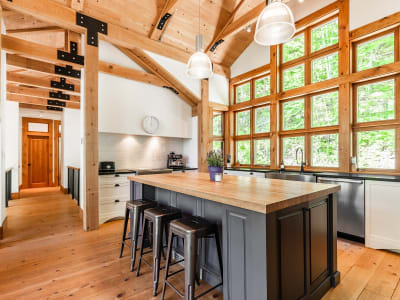 Luxury estate at 10 Rue du Mont-Aki, Bromont — photo 7