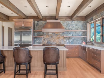 Luxury estate at 8399 Bench Row Road, Vernon, BC — photo 12