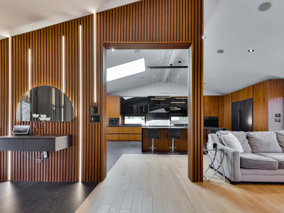 Luxury estate at 621 Sir Richards Road, Mississauga, ON — photo 7