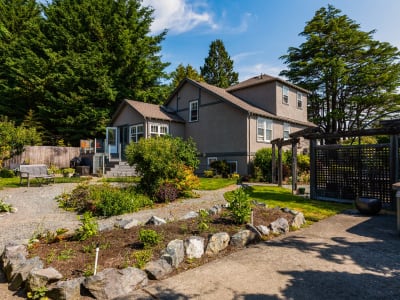 Luxury estate at 2741 Dufferin Avenue, Victoria, BC — photo 19