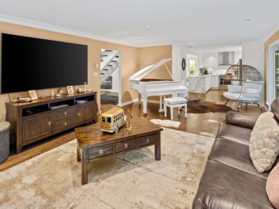 Luxury estate at 1007 Kentwood Place, Victoria, BC — photo 19