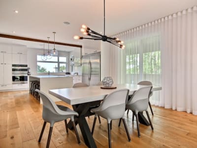 Luxury estate at 876 Rue des Bernaches, Mont Saint-Hilaire — photo 9