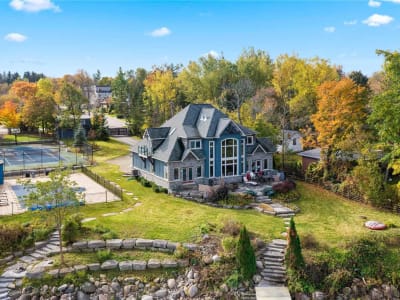 Luxury estate at 44-46 Gray Lane, Barrie — photo 11
