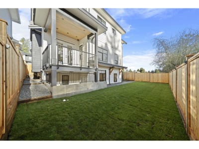Luxury estate at 16038 9a Ave, Surrey, BC — photo 15