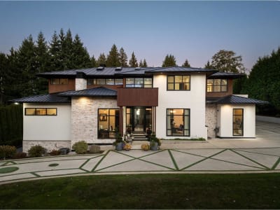 Luxury estate at 3016 163 Street, Surrey, BC — photo 2