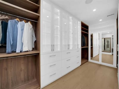 Luxury estate at 16 Ruscoe Cresecent, Toronto — photo 15