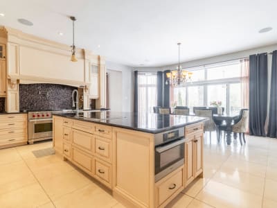 Luxury estate at 740 Rue des Châtaigniers, Boucherville, QC — photo 8
