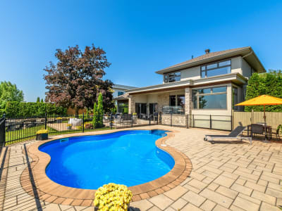 Luxury estate at 2141 Rue des Roses, Carignan, QC — photo 30