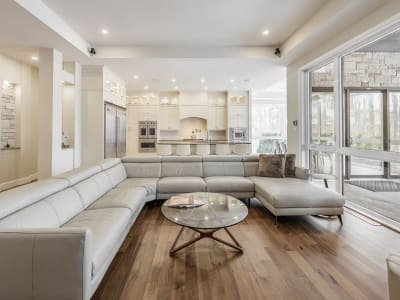 Luxury estate at 7375 Chemin de Saint-Jean, La Prairie, QC — photo 4