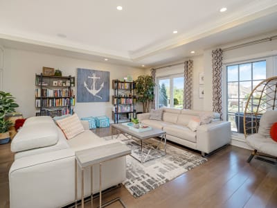 Luxury estate at 19 Lake Street unit 18, Grimsby, ON — photo 21