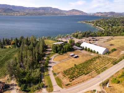 Luxury estate at 4840 Lakeshore Road, Kelowna, BC — photo 27