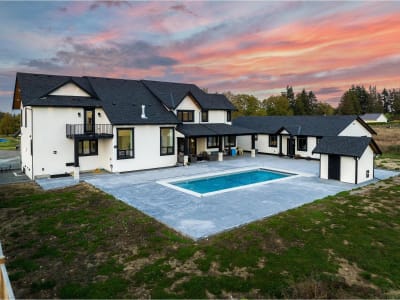 Luxury estate at 19890 16 Avenue, Langley Township, BC — photo 4