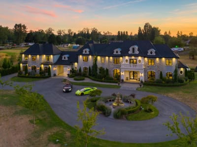 Luxury estate at 687 204 Street, Langley Township, BC — photo 4